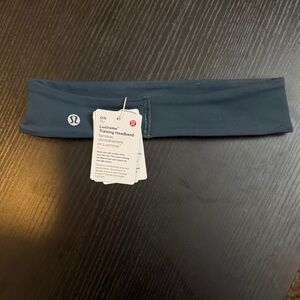 lululemon athletica // Luxstream Trainme Headband (OS - Navy Blue